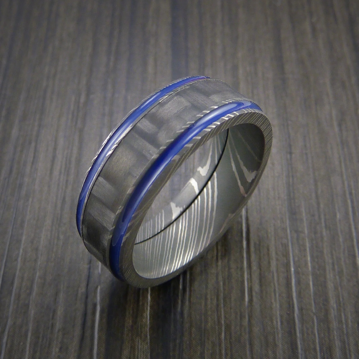 Damascus Steel Men's Ring with Carbon Fiber and Cerakote Inlays Custom Made Wedding Band - Image 4