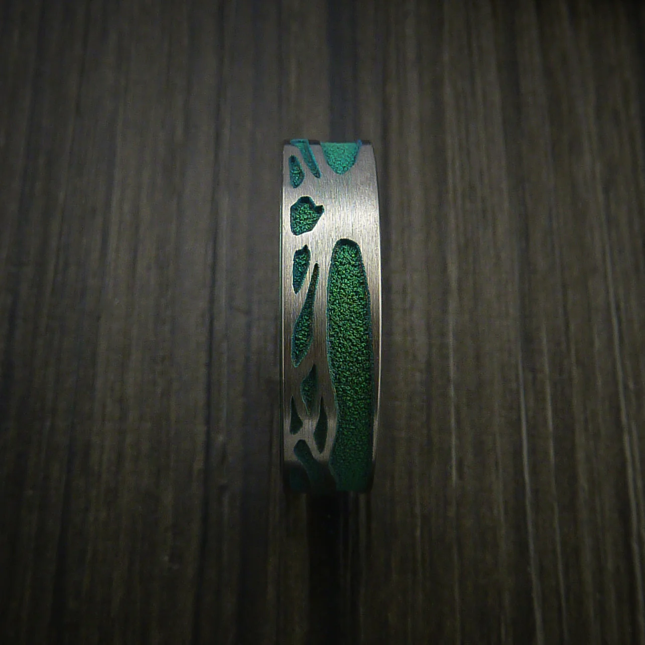 Titanium Spinner Tree Men's Ring with Cerakote Background - Image 5